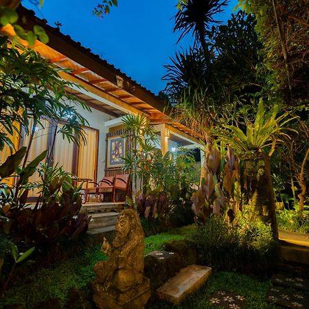 Desak Putu Putra Hidden Hotel Ubud Exterior foto
